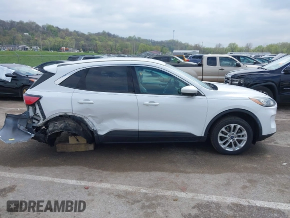 2020 Ford Escape SE z VIN 1FMCU9G68LUB64704, wystawiony jako IAAI lot #41997996 z przebiegiem 50 646 mil mil oraz . Historia ofert i sprzedaży dostępna na DreamBid. Obrazek 14.