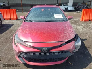 2022 Toyota Corolla Hatchback SE with VIN JTND4MBE0N3183391, listed as a IAAI auction lot 41905037 with 27,291 mi miles. Bid and sale history available at carsss.com. Image 12.