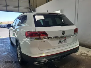 2023 Volkswagen Atlas SE с VIN 1V2HR2CA7PC526108, выставлен на аукционе IAAI как лот 42844449 с пробегом 38 696 миль миль и . История ставок и продаж доступна на DreamBid. Изображение 9.