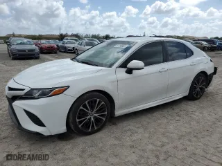2019 Toyota Camry LE with VIN 4T1B11HK3KU761422, listed as a Copart auction lot 51708685 with 106,497 mi miles and Salvage Title. Bid and sale history available at carsss.com. Image 1.