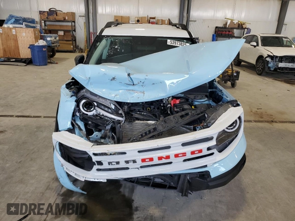 2024 Ford Bronco Sport Heritage с VIN 3FMCR9G69RRE94031, выставлен на аукционе Copart как лот 53973825 с пробегом 8 628 миль миль и Списание • Salvage title. История ставок и продаж доступна на DreamBid. Изображение 5.