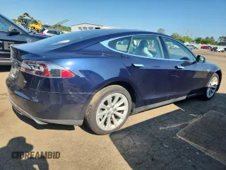 2014 Tesla Model S 60 z VIN 5YJSA1H11EFP39783, wystawiony jako Copart lot #65086315 z przebiegiem 175 480 mil mil oraz Czysty tytuł • Clean title. Historia ofert i sprzedaży dostępna na DreamBid. Obrazek 3.