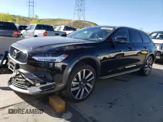 2021 Volvo V90 z VIN YV4A22NL1M1136308, wystawiony jako Copart lot #54180444 z przebiegiem 33 662 mil mil oraz . Historia ofert i sprzedaży dostępna na DreamBid. Obrazek 1.