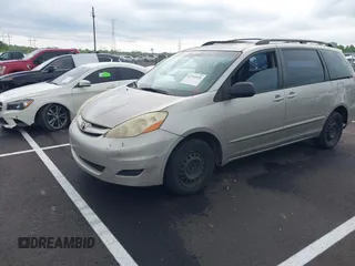 2006 Toyota Sienna CE with VIN 5TDZA23C16S451790, listed as a IAAI auction lot 42110421 with 201,749 mi miles. Bid and sale history available at carsss.com. Image 2.