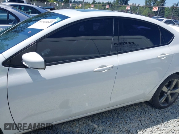 2015 Dodge Dart GT with VIN 1C3CDFEB9FD150533, listed as a IAAI auction lot 39710049 with 102,449 mi miles. Bid and sale history available at carsss.com. Image 14.
