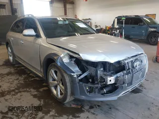 2013 Audi allroad A4 Premium Plus z VIN WA1UFAFL5DA210465, wystawiony jako IAAI lot #42207403 z przebiegiem 217 477 mil mil oraz . Historia ofert i sprzedaży dostępna na DreamBid. Obrazek 1.