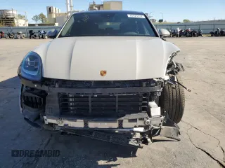 2023 Porsche Cayenne with VIN WP1BA2AY2PDA26543, listed as a Copart auction lot 82016564 with 23,191 mi miles and Salvage title. Bid and sale history available at DreamBid. Image 5.