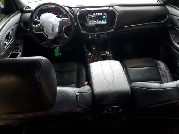 2019 Chevrolet Traverse LT Cloth with VIN 1GNERGKW8KJ219380, listed as a Copart auction lot 47620675 with 108,925 mi miles and Salvage Title. Bid and sale history available at carsss.com. Image 8.