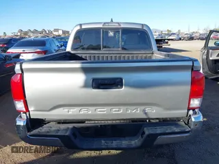 2016 Toyota Tacoma SR5 with VIN 5TFAX5GN7GX068344, listed as a IAAI auction lot 41337672 with 51,914 mi miles. Bid and sale history available at carsss.com. Image 16.