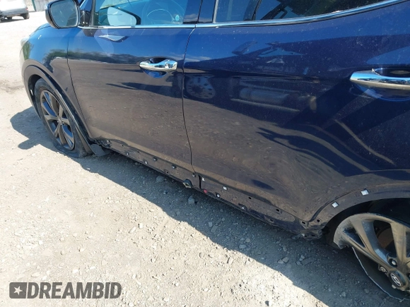 2018 Hyundai Santa Fe Ultimate with VIN 5XYZWDLA3JG571432, listed as a IAAI auction lot 42395245 with 69,330 mi miles and . Bid and sale history available at DreamBid. Image 19.