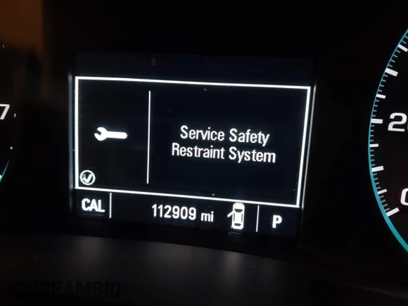 2018 Chevrolet Equinox LT with VIN 2GNAXSEV1J6129252, listed as a IAAI auction lot 41676676 with 112,909 mi miles and . Bid and sale history available at carsss.com. Image 15.