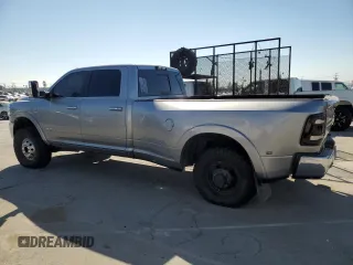 2019 Ram 3500 Laramie with VIN 3C63RRJL4KG589219, listed as a Copart auction lot 73367924 with 180,250 mi miles and Salvage Title. Bid and sale history available at carsss.com. Image 2.