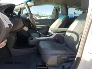 2018 Chevrolet Bolt EV Premier with VIN 1G1FX6S09J4136667, listed as a Copart auction lot 88350965 with 0 mi miles and Salvage Title. Bid and sale history available at carsss.com. Image 7.