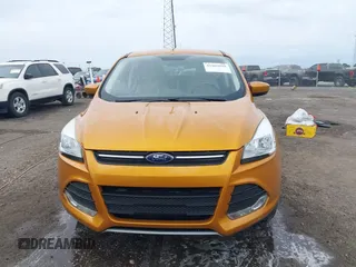 2016 Ford Escape SE with VIN 1FMCU0GX3GUB75572, listed as a IAAI auction lot 41869920 with 154,586 mi miles and . Bid and sale history available at carsss.com. Image 12.