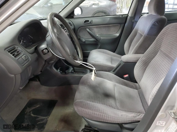 2000 Honda Civic VP with VIN 2HGEJ6610YH552001, listed as a Copart auction lot 43371815 with 147,244 mi miles and Clean Title. Bid and sale history available at carsss.com. Image 7.