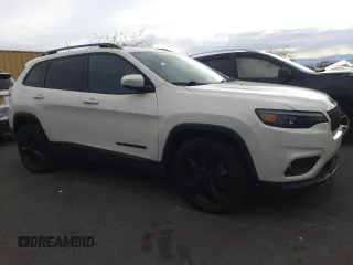 2019 Jeep Cherokee Latitude Plus with VIN 1C4PJLLBXKD490291, listed as a Copart auction lot 48902625 with 48,128 mi miles and Salvage Title. Bid and sale history available at carsss.com. Image 4.
