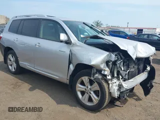 2009 Toyota Highlander Limited с VIN JTEES42A692138362, выставлен на аукционе IAAI как лот 42435003 с пробегом 118 709 миль миль и . История ставок и продаж доступна на DreamBid. Изображение 1.