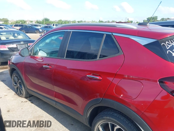 2020 Buick Encore GX Select z VIN KL4MMDSL1LB122826, wystawiony jako IAAI lot #42193925 z przebiegiem 65 805 mil mil oraz . Historia ofert i sprzedaży dostępna na DreamBid. Obrazek 14.