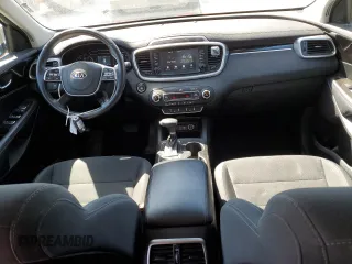 2020 Kia Sorento LX V6 with VIN 5XYPGDA55LG696915, listed as a Copart auction lot 49315785 with 84,170 mi miles and Salvage Title. Bid and sale history available at carsss.com. Image 8.