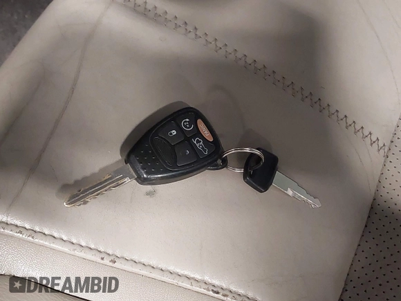 2007 Jeep Commander Limited с VIN 1J8HH58297C576900, выставлен на аукционе IAAI как лот 41915774 с пробегом 227 972 миль миль и . История ставок и продаж доступна на DreamBid. Изображение 11.