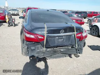 2018 Nissan Altima 2.5 SL with VIN 1N4AL3AP4JC283937, listed as a IAAI auction lot 41272679 with 120,374 mi miles. Bid and sale history available at carsss.com. Image 6.