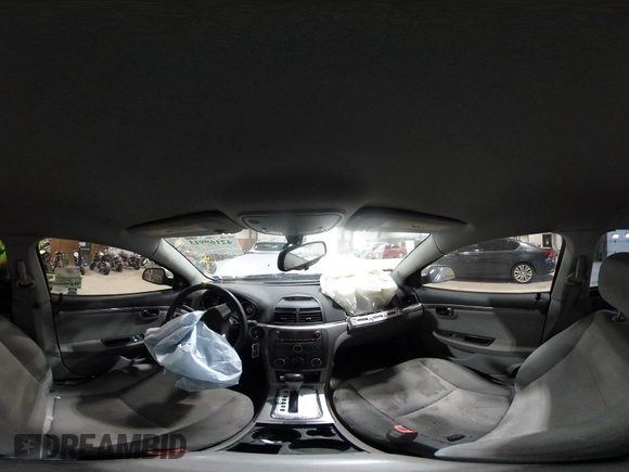 2008 Saturn Aura XE z VIN 1G8ZS57B08F227326, wystawiony jako IAAI lot #42169913 z przebiegiem 152 233 mil mil oraz . Historia ofert i sprzedaży dostępna na DreamBid. Obrazek 19.