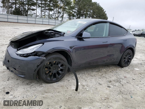 2021 Tesla Model Y Long Range z VIN 5YJYGDEE0MF254020, wystawiony jako Copart lot #51666865 z przebiegiem 25 805 mil mil oraz Szkoda całkowita • Salvage title. Historia ofert i sprzedaży dostępna na DreamBid. Obrazek 1.