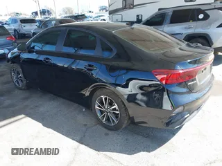 2024 Kia Forte LXS with VIN 3KPF24AD3RE840663, listed as a IAAI auction lot 41858540 with 4,551 mi miles and . Bid and sale history available at DreamBid. Image 3.