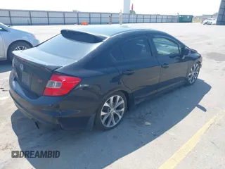 2012 Honda Civic Si z VIN 2HGFB6E57CH700823, wystawiony jako IAAI lot #42477635 z przebiegiem 144 889 mil mil oraz . Historia ofert i sprzedaży dostępna na DreamBid. Obrazek 4.