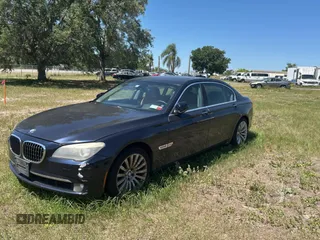 2012 BMW 7 Series 750Li xDrive with VIN WBAKC8C59CC437999, listed as a Copart auction lot 53728665 with 145,420 mi miles and Clean title. Bid and sale history available at DreamBid. Image 2.
