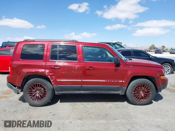 2015 Jeep Patriot Latitude with VIN 1C4NJPFBXFD107692, listed as a IAAI auction lot 41780429 with 178,647 mi miles and . Bid and sale history available at DreamBid. Image 13.