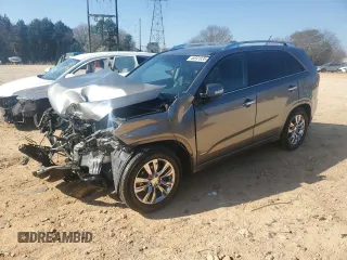 2013 Kia Sorento SX with VIN 5XYKWDA21DG364717, listed as a Copart auction lot 48691835 with 140,871 mi miles and Salvage Title. Bid and sale history available at carsss.com. Image 1.