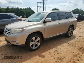 2011 Toyota Highlander Limited z VIN 5TDYK3EH1BS031092, wystawiony jako Copart lot #57393585 z przebiegiem 219 963 mil mil oraz Szkoda całkowita • Salvage title. Historia ofert i sprzedaży dostępna na DreamBid. Obrazek 1.