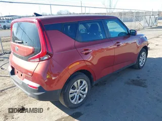 2021 Kia Soul LX with VIN KNDJ23AU0M7749363, listed as a IAAI auction lot 41457438 with 38,129 mi miles. Bid and sale history available at carsss.com. Image 4.