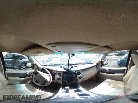 2013 Ford Expedition XLT z VIN 1FMJU1H53DEF16906, wystawiony jako IAAI lot #42196613 z przebiegiem 203 071 mil mil oraz . Historia ofert i sprzedaży dostępna na DreamBid. Obrazek 21.
