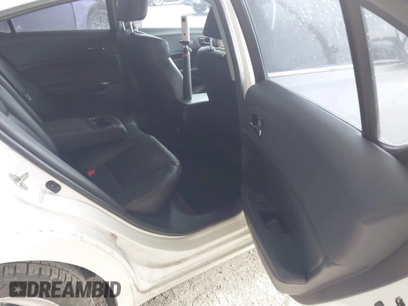 2016 Acura ILX z VIN 19UDE2F38GA023113, wystawiony jako IAAI lot #41619210 z przebiegiem 90 451 mil mil oraz . Historia ofert i sprzedaży dostępna na DreamBid. Obrazek 8.