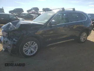 2017 BMW X5 xDrive50i z VIN 5UXKR6C38H0U13320, wystawiony jako Copart lot #48004895 z przebiegiem 84 307 mil mil oraz Szkoda całkowita • Salvage title. Historia ofert i sprzedaży dostępna na DreamBid. Obrazek 1.