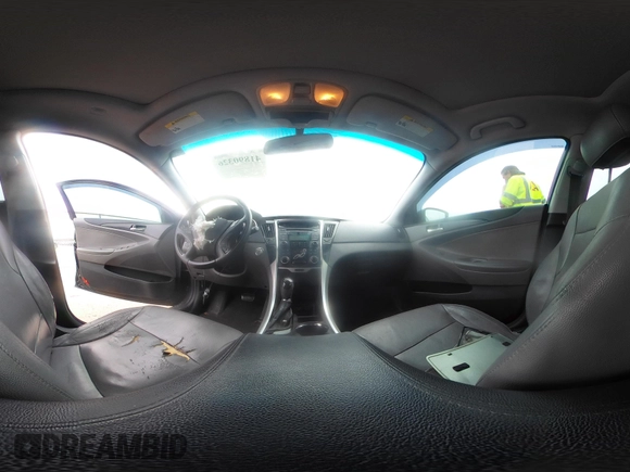 2012 Hyundai Sonata SE z VIN 5NPEC4AC7CH341786, wystawiony jako IAAI lot #41890326 z przebiegiem 114 678 mil mil oraz . Historia ofert i sprzedaży dostępna na DreamBid. Obrazek 19.