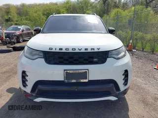 2021 Land Rover Discovery z VIN SALRT4RUXM2449829, wystawiony jako IAAI lot #42207245 z przebiegiem 54 328 mil mil oraz . Historia ofert i sprzedaży dostępna na DreamBid. Obrazek 13.