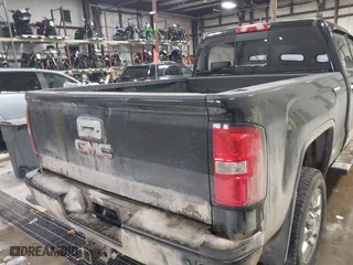 2017 GMC Sierra 2500HD Denali with VIN 1GT12UEY1HF212175, listed as a IAAI auction lot 40998857 with 80,297 mi miles. Bid and sale history available at carsss.com. Image 16.