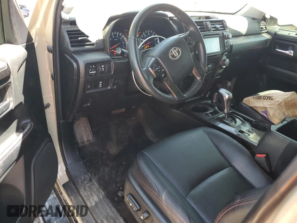 2016 Toyota 4Runner Limited z VIN JTEBU5JR9G5316531, wystawiony jako Copart lot #57047015 z przebiegiem 126 384 mil mil oraz Szkoda całkowita • Salvage title. Historia ofert i sprzedaży dostępna na DreamBid. Obrazek 8.