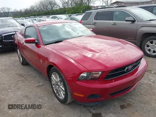 2012 Ford Mustang V6 Premium with VIN 1ZVBP8AM6C5262808, listed as a IAAI auction lot 41907866 with 121,630 mi miles. Bid and sale history available at carsss.com. Image 1.