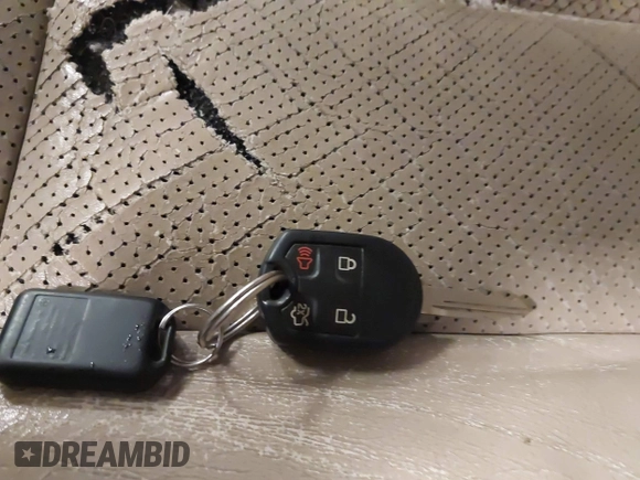 2012 Ford Expedition XLT с VIN 1FMJU1J52CEF06120, выставлен на аукционе IAAI как лот 41099288 с пробегом 214 026 миль миль и . История ставок и продаж доступна на DreamBid. Изображение 11.