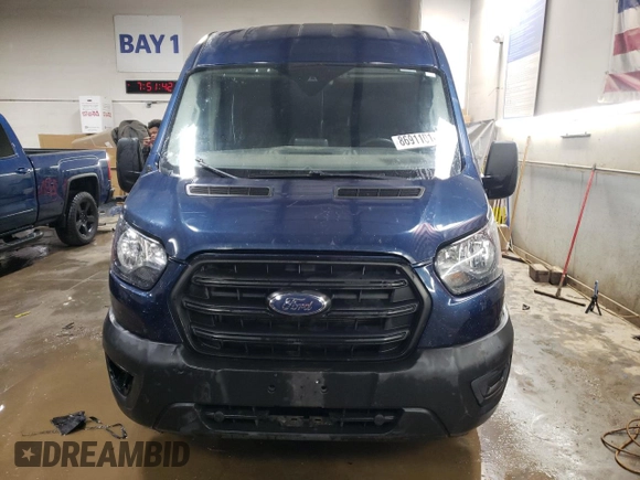 2020 Ford Transit Cargo z VIN 1FTBR2C84LKB69488, wystawiony jako Copart lot #86911014 z przebiegiem 104 004 mil mil oraz Szkoda całkowita • Salvage title. Historia ofert i sprzedaży dostępna na DreamBid. Obrazek 5.