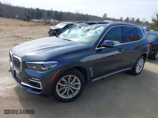 2019 BMW X5 xDrive40i with VIN 5UXCR6C55KLL27667, listed as a IAAI auction lot 41696852 with 55,387 mi miles. Bid and sale history available at carsss.com. Image 18.