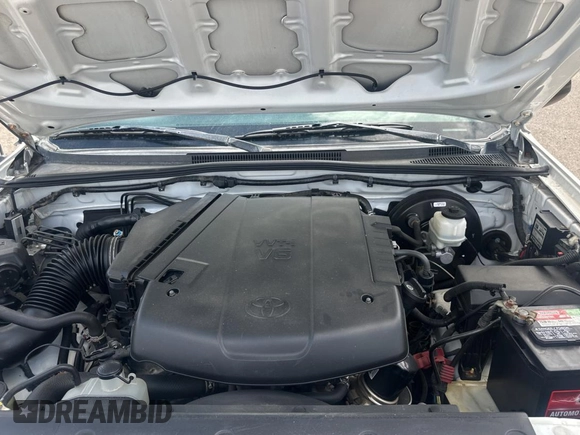 2015 Toyota Tacoma with VIN 3TMLU4EN9FM191419, listed as a Copart auction lot 63667615 with 56,516 mi miles and Clean title. Bid and sale history available at DreamBid. Image 7.