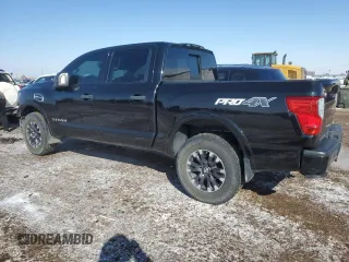 2017 Nissan Titan SV with VIN 1N6AA1E58HN554233, listed as a Copart auction lot 45388595 with 83,813 mi miles and Salvage Title. Bid and sale history available at DreamBid. Image 2.