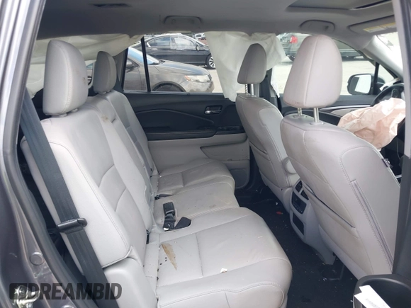 2020 Honda Pilot EX-L with VIN 5FNYF5H59LB014497, listed as a IAAI auction lot 41527415 with 66,625 mi miles. Bid and sale history available at carsss.com. Image 8.