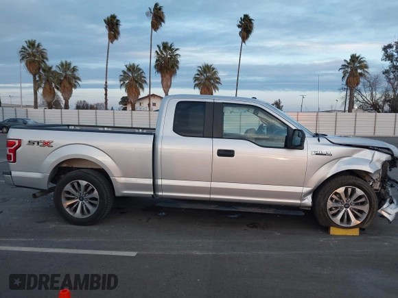 2018 Ford F-150 XL z VIN 1FTEX1CP3JKF05388, wystawiony jako IAAI lot #41287281 z przebiegiem 80 124 mil mil oraz . Historia ofert i sprzedaży dostępna na DreamBid. Obrazek 13.