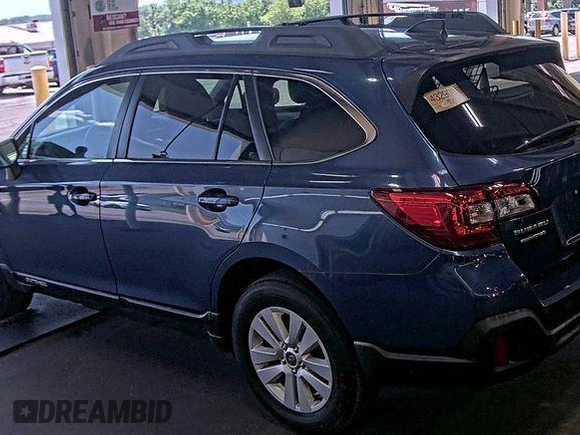 2020 Ford Escape SE with VIN 1FMCU9G60LUC47298, listed as a IAAI auction lot 42573178 with 68,095 mi miles and . Bid and sale history available at DreamBid. Image 8.